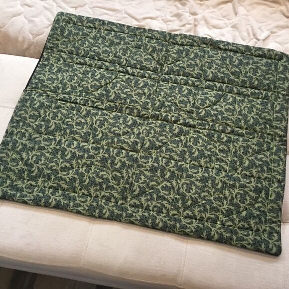 NWT Hand Crafted Quilted Geometric Runner/Hanging - Picture 9 of 11